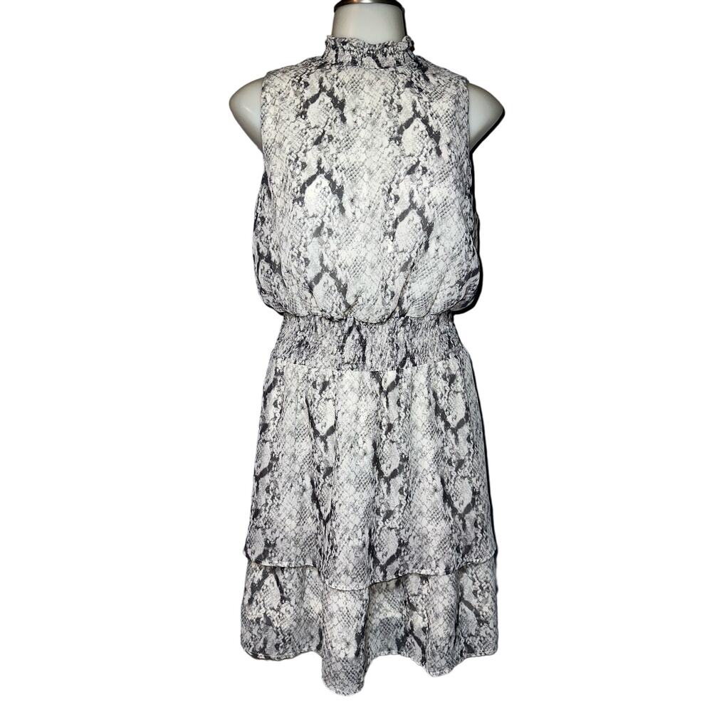 She + Sky Women’s Size Small Grey Sleeveless Cheetah Animal Print Dress Ruffle - Picture 1 of 6